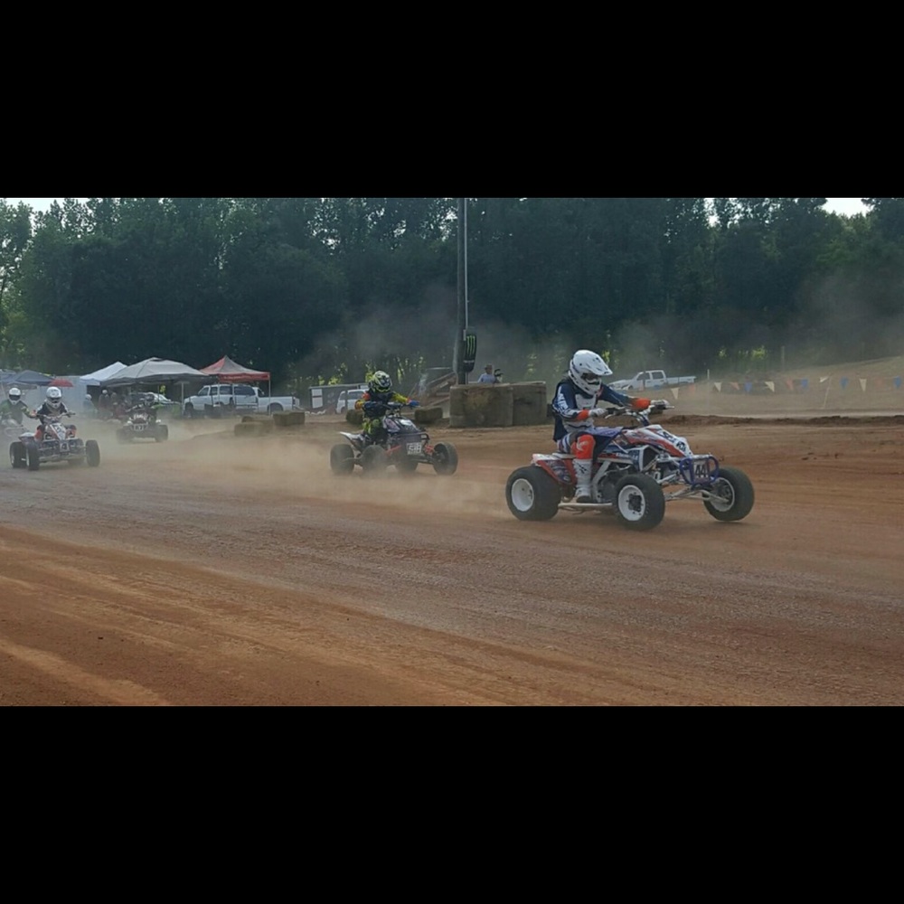 Meet your Posher, Nosh